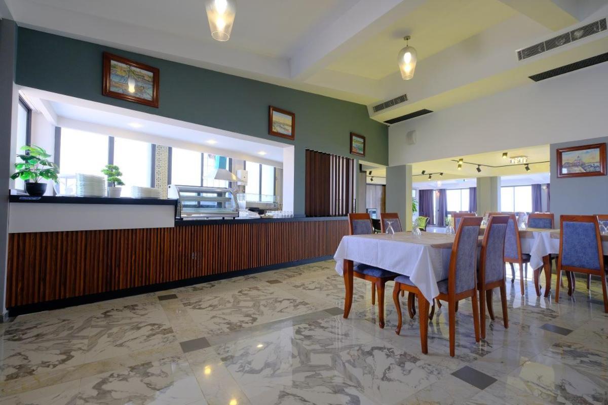 Hotel Baba Arroudj جيجل المظهر الخارجي الصورة